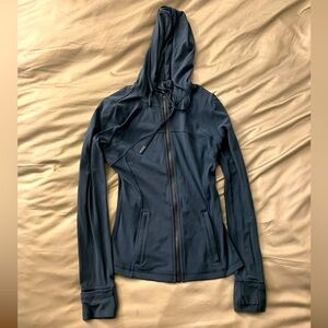 Lululemon Women's Define Hooded Jacket Size 4 Teal Blue Thumb Holes